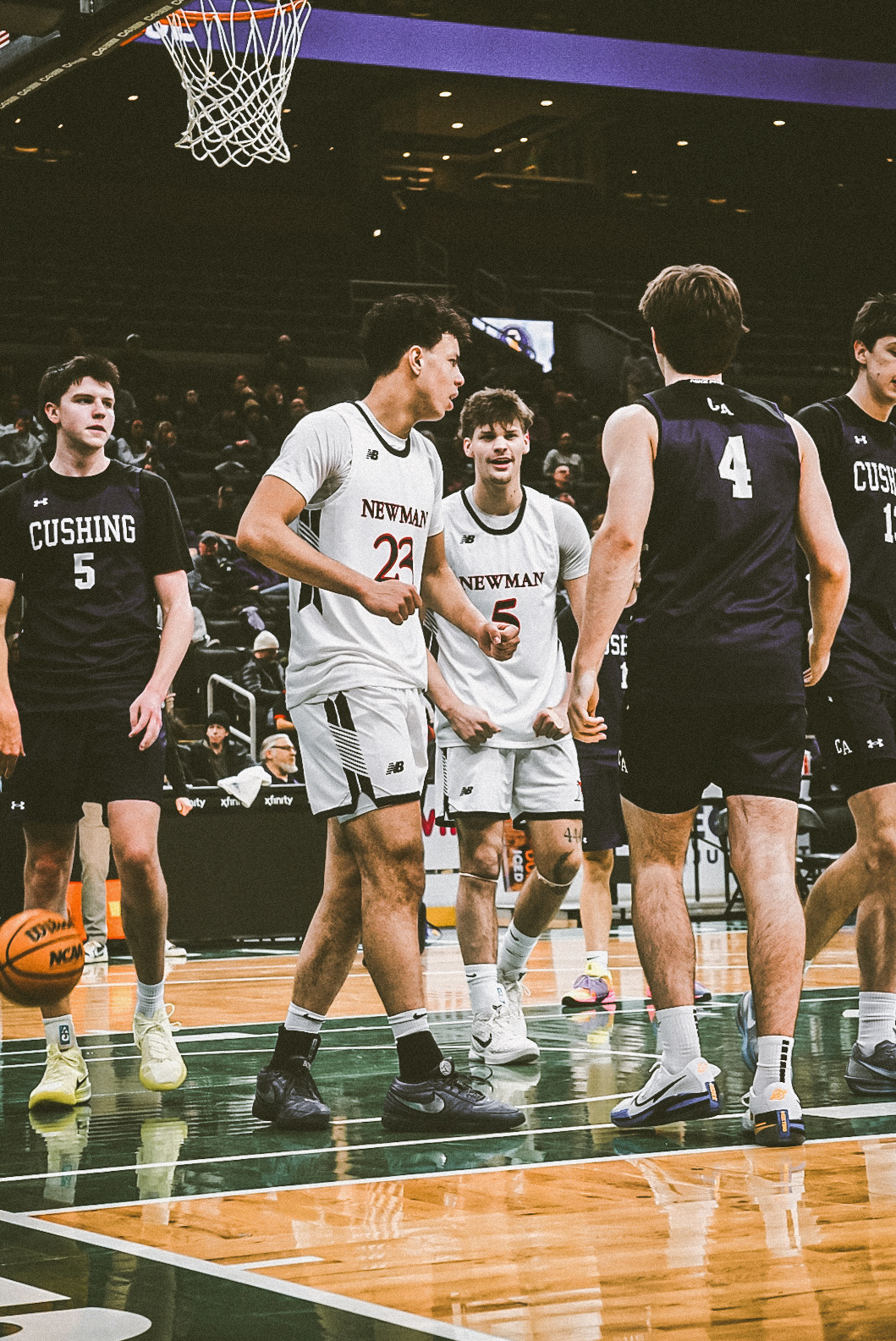 Shooting guard lucas morillo 4 ⭐️ recruit committed to Illinois hit a big 3 pint play layup with mins left on the clock to extend there lead too 5